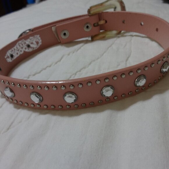 Nocona Belt Co. girls leather pink belt with silver tone buckle and rhinestones - Picture 2 of 9